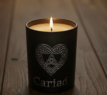 Cariad Rose Candle – Enchanting Rose | Welsh Landmark Collection