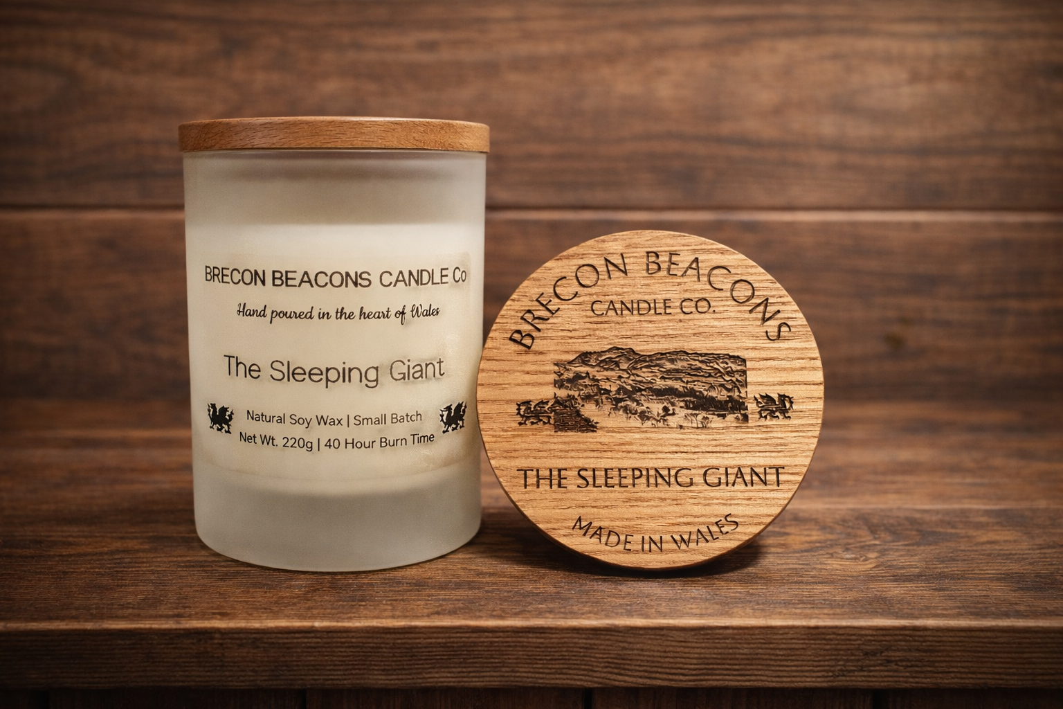 The Sleeping Giant Candle – Relaxing Embrace | Welsh Landmark Collection